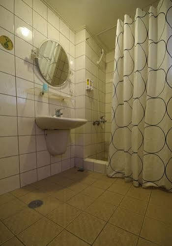 Royal Hotel Magong Εξωτερικό φωτογραφία